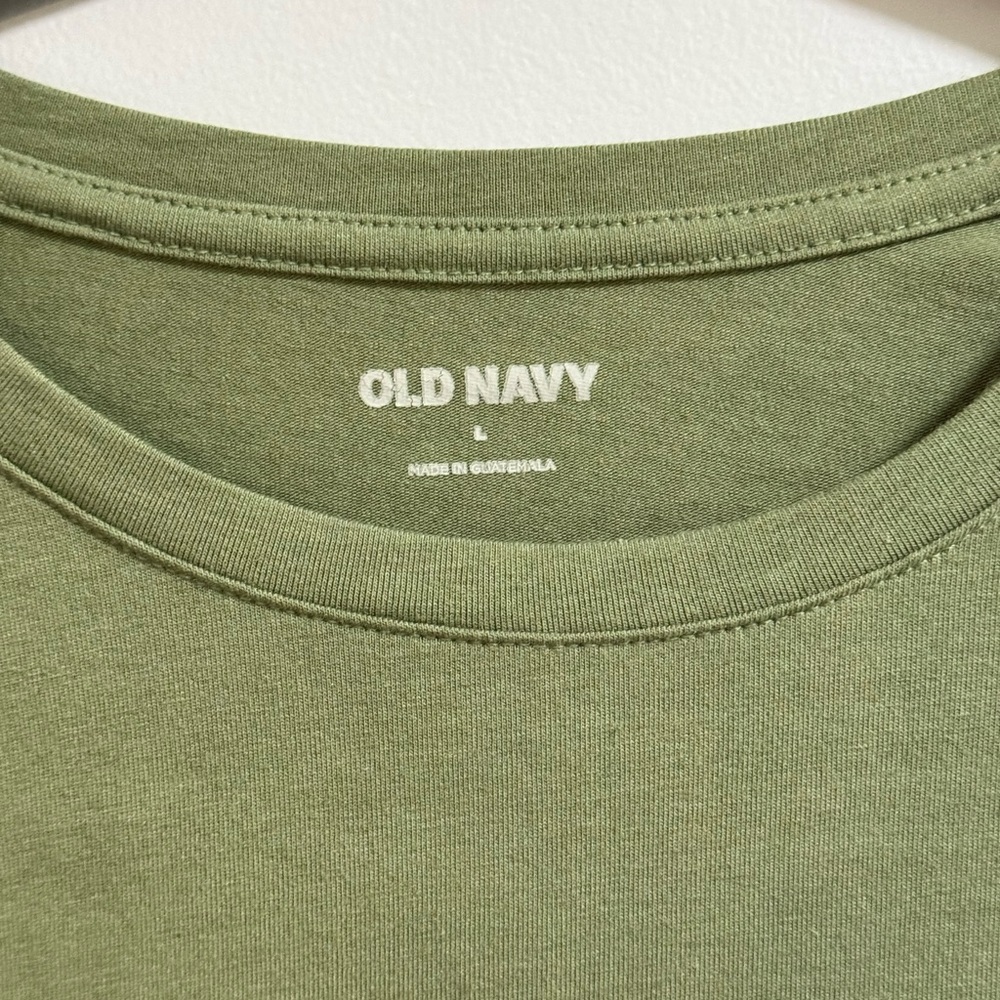 Old Navy Olive Short Sleeve Tee - Picture 2 of 3